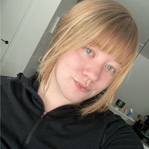 Meet your Posher, Paige